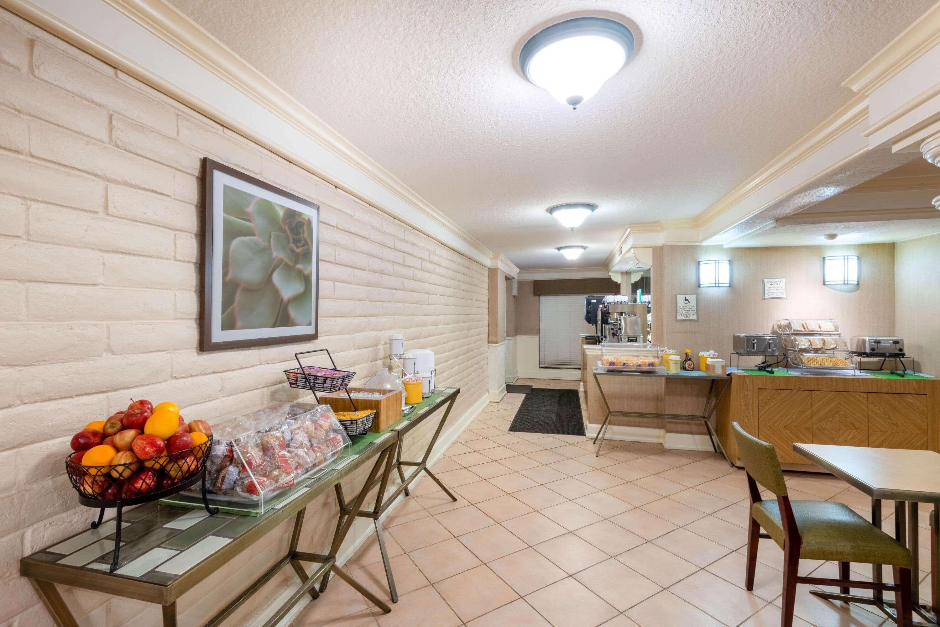 La Quinta East Deerfield Beach - Boca Raton Exterior photo