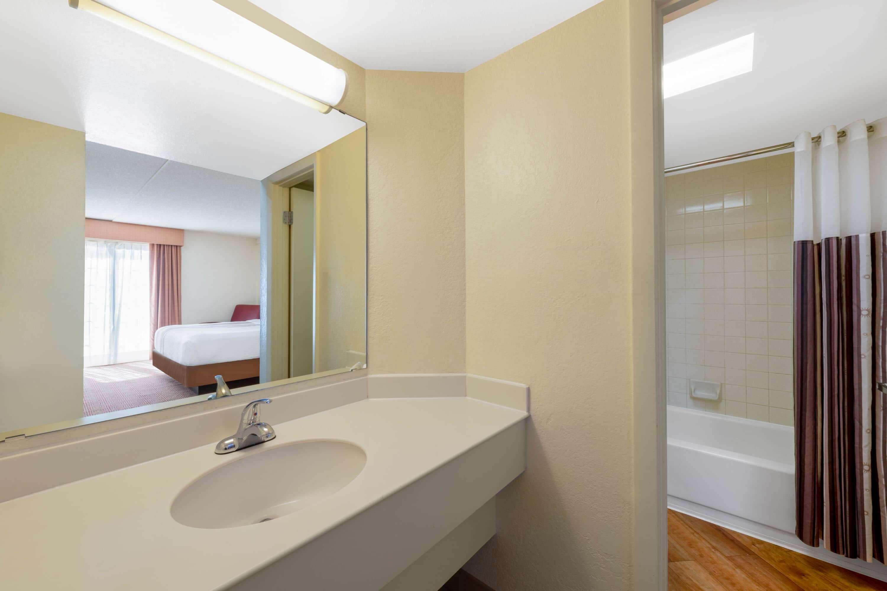 La Quinta East Deerfield Beach - Boca Raton Exterior photo
